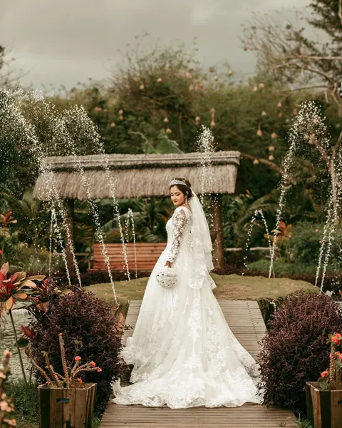Bride elaborate white lace dress, Mauritius